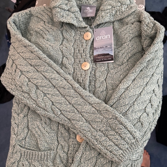 Aran Irish Wool Sweater Mint - Picture 1 of 2